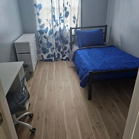 Small Cozy Room, Shared Bathroom Baltimore Exterior foto